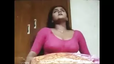 ગાય પુખ્ત એચડી વીડીયો સેકસી અને યુવાન પુસીઝ